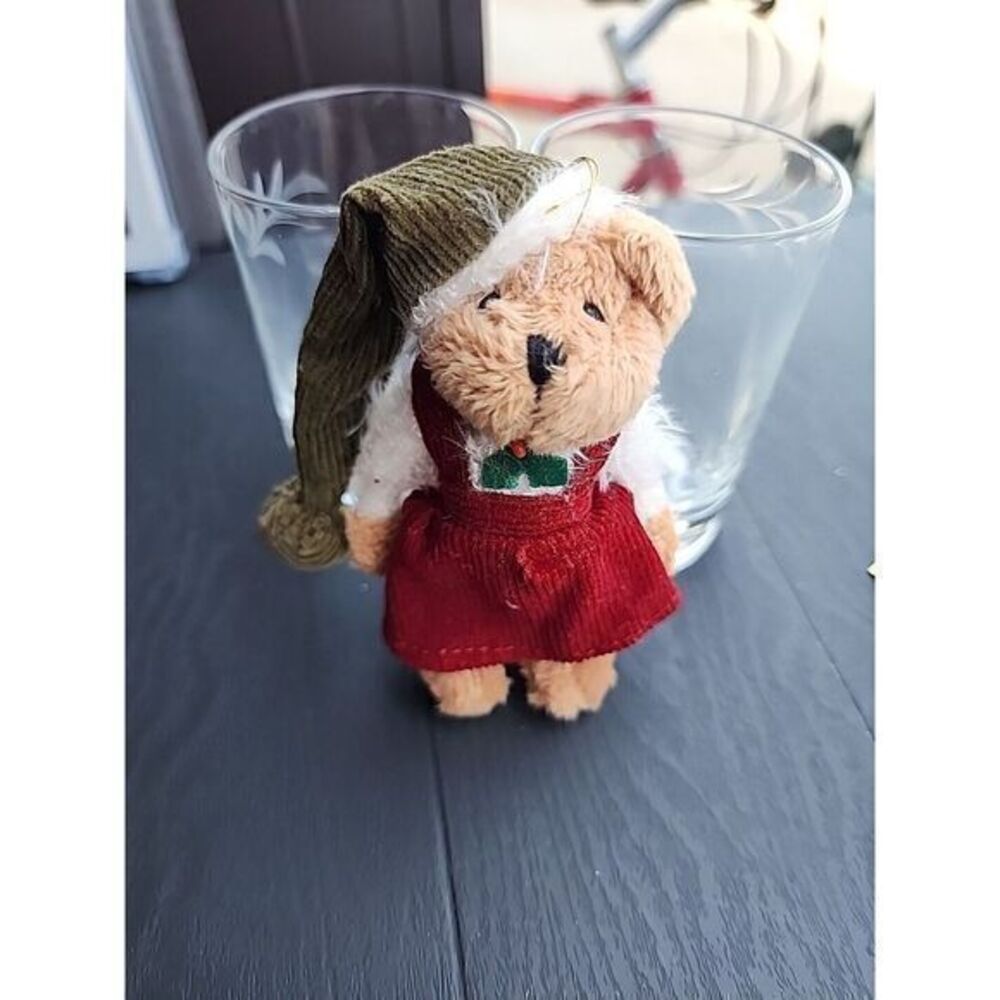 Lillian VernonBear In Red Dress And Green Santa Hat  Christmas holiday Ornament‎